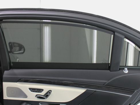 Used 2018 Mercedes-Benz S 560 Sedan image 47