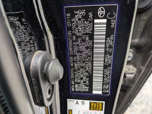 Used 2018 Toyota Prius Two w/ Prius Two Safety Plus Package FWD image 10