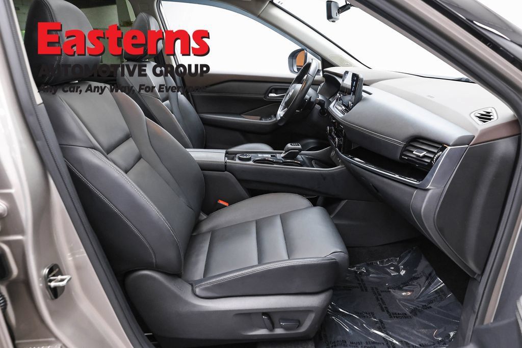 Used 2023 Nissan Rogue SL w/ SL Premium Package AWD/4WD image 28
