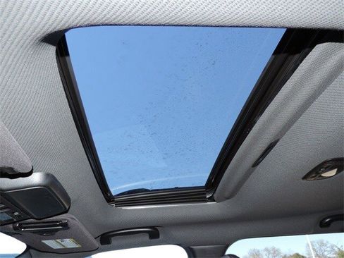 New 2026 Subaru Outback Limited image 15