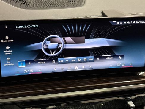 New 2026 BMW X5 xDrive50e w/ M Sport Package image 26