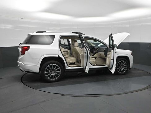 Used 2023 GMC Acadia Denali AWD/4WD image 28