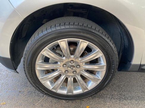Used 2015 Lincoln MKX FWD w/ Equipment Group 101A image 22