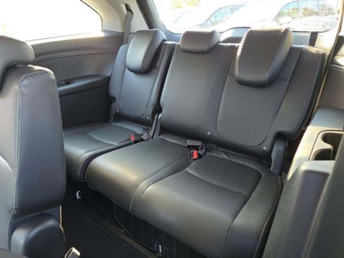 Used 2023 Honda Odyssey EX-L image 11