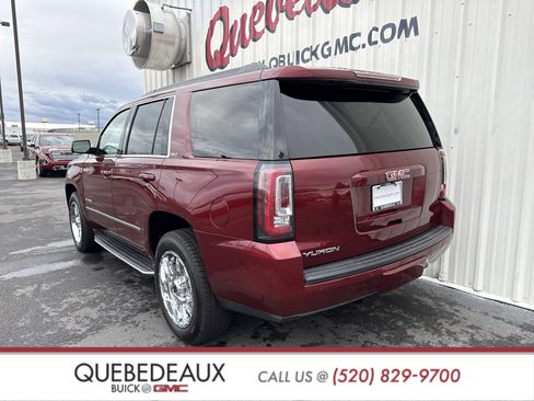 Used 2017 GMC Yukon SLT w/ HD Trailering Package image 10