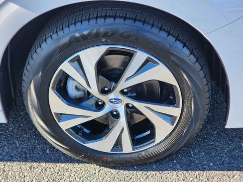 Used 2023 Subaru Legacy Premium image 4
