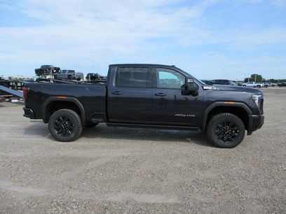 New 2026 GMC Sierra 3500 AT4 w/ AT4 Premium Plus Package