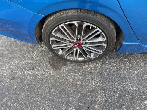 Used 2023 Kia Forte GT w/ GT2 Package image 8