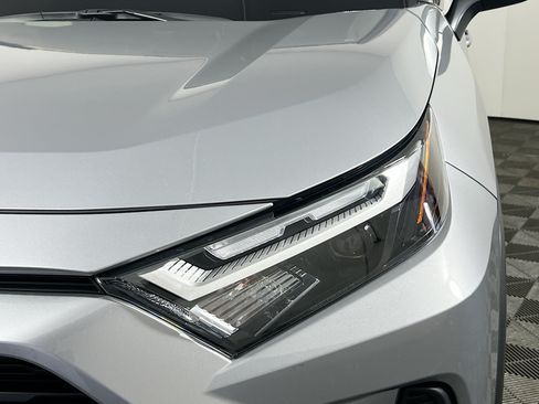 Used 2025 Toyota RAV4 LE FWD image 11