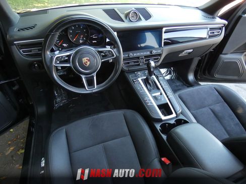 Used 2020 Porsche Macan AWD/4WD image 21