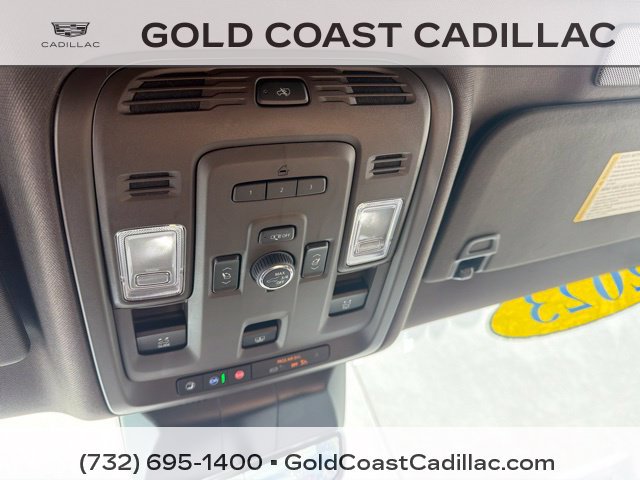 Certified 2023 Cadillac Escalade ESV Premium Luxury w/ Performance Package AWD/4WD image 33