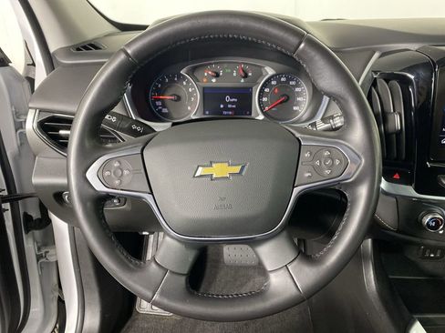 Certified 2020 Chevrolet Traverse LT image 14