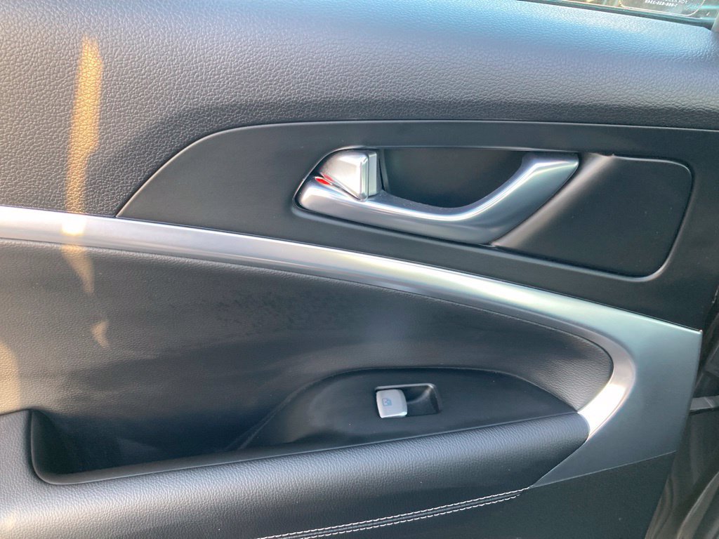 Used 2026 Genesis G70 2.5T RWD image 11
