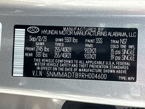 Used 2024 Genesis GV70 2.5T w/ Sport Prestige Package AWD/4WD image 36