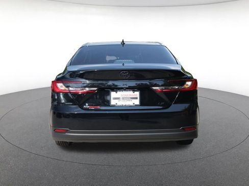 Used 2025 Toyota Camry LE FWD image 4