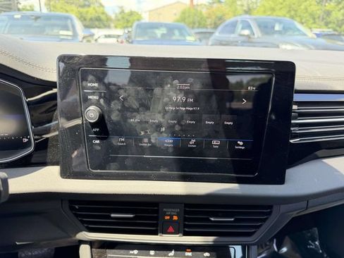 Used 2025 Volkswagen Jetta S FWD image 20