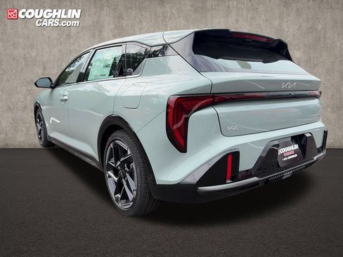 New 2026 Kia K4 GT-Line w/ GT-Line Premium Package FWD image 5