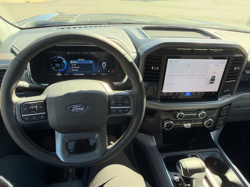 Used 2024 Ford F150 Lightning XLT AWD/4WD image 14