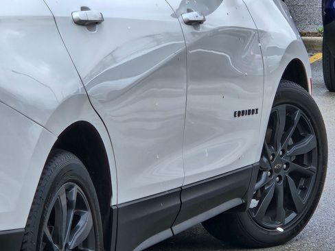 Used 2024 Chevrolet Equinox RS w/ RS Leather Package FWD image 18