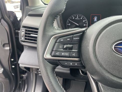 Used 2025 Subaru Outback Premium image 16