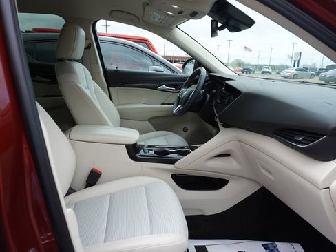 Used 2022 Buick Envision Preferred image 9