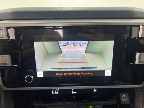 Used 2025 Toyota Tundra SR5 w/ SR5 Convenience Package AWD/4WD image 12