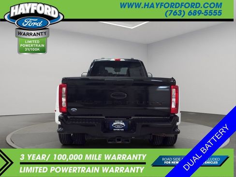 Used 2024 Ford F350 XLT image 4
