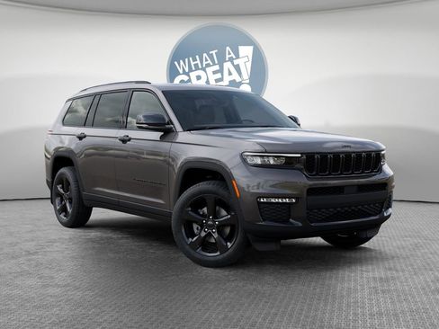 New 2025 Jeep Grand Cherokee L Limited w/ Black Appearance Package AWD/4WD image 1