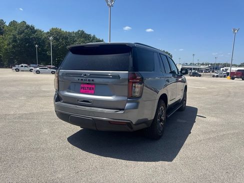 Used 2022 Chevrolet Tahoe Z71 w/ Luxury Package AWD/4WD image 8
