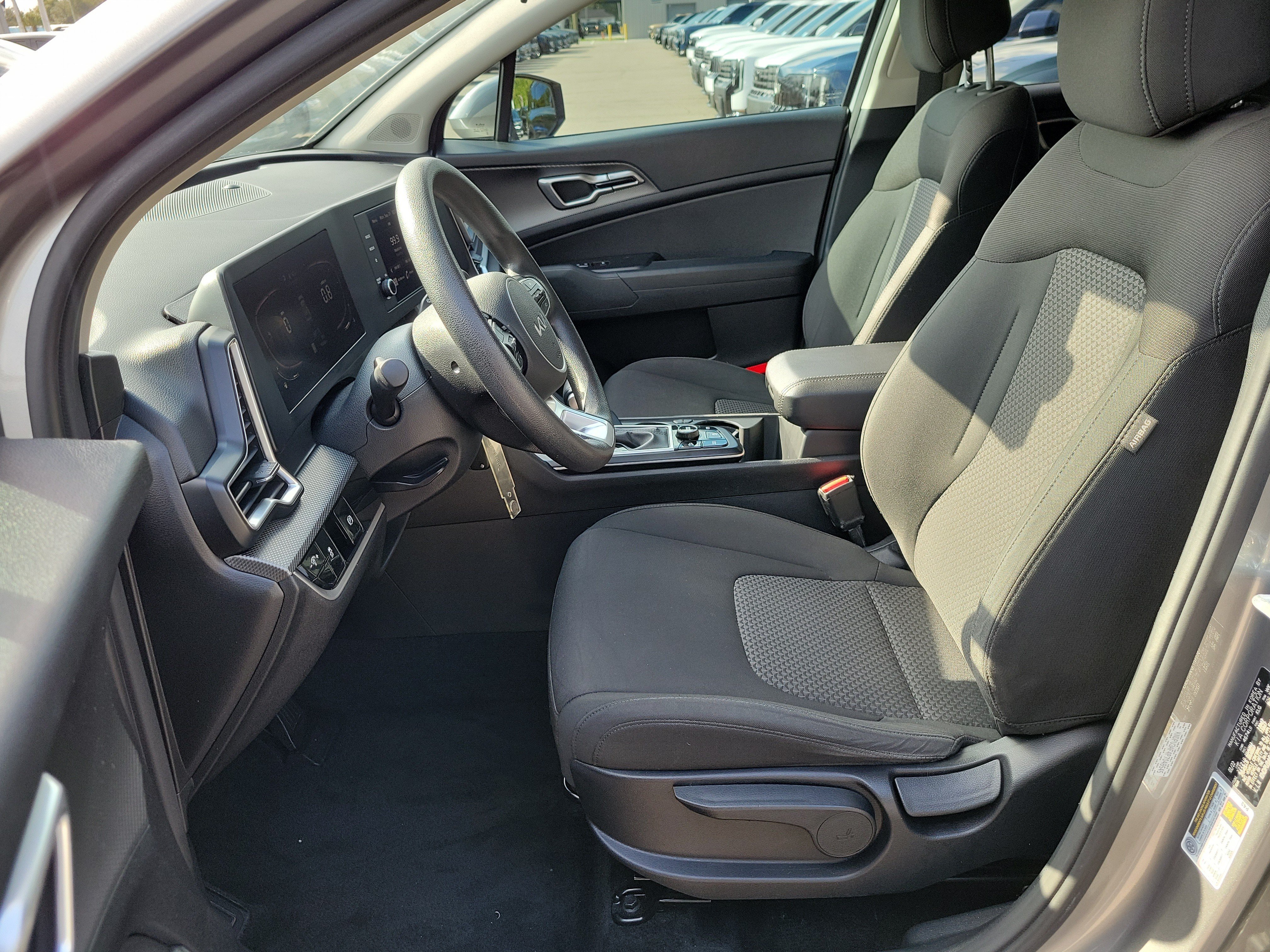 Certified 2023 Kia Sportage LX FWD image 21