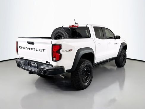 Used 2024 Chevrolet Colorado ZR2 w/ ZR2 Bison Edition image 7