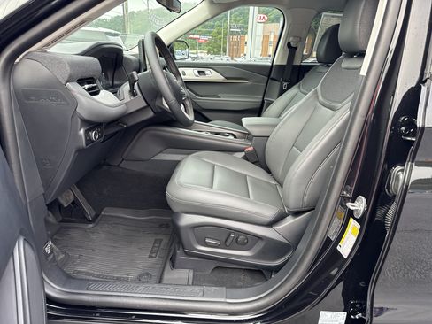 New 2026 Ford Explorer Active w/ Active Comfort Package AWD/4WD image 11