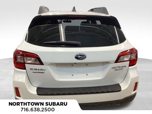 Used 2017 Subaru Outback 2.5i Limited AWD/4WD image 30