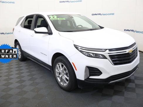 Certified 2022 Chevrolet Equinox LT FWD image 3