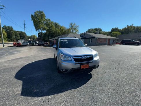 Used 2015 Subaru Forester 2.5i Premium w/ All-Weather Package image 3