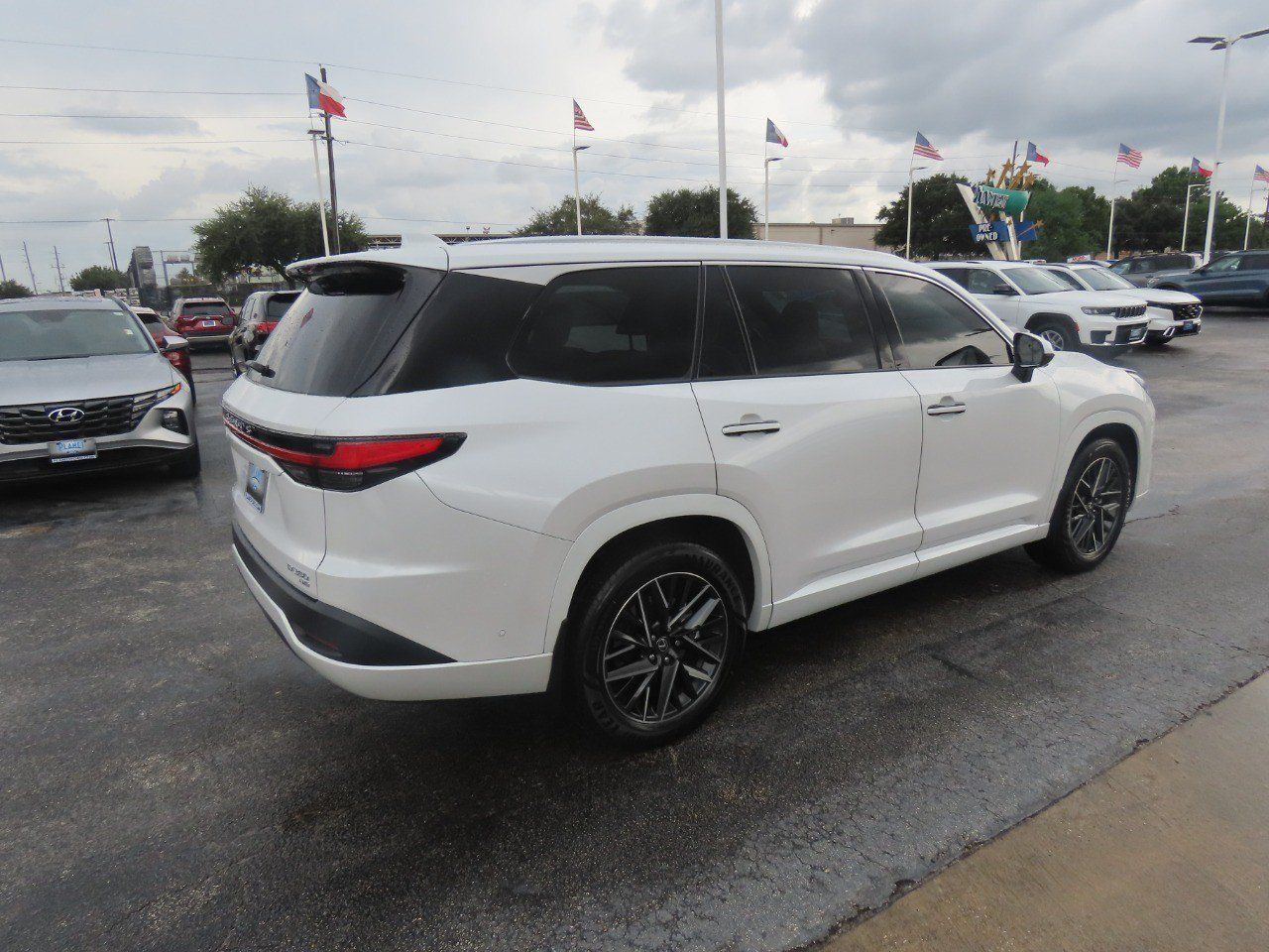 Used 2025 Lexus TX 350 AWD w/ Technology Package image 11