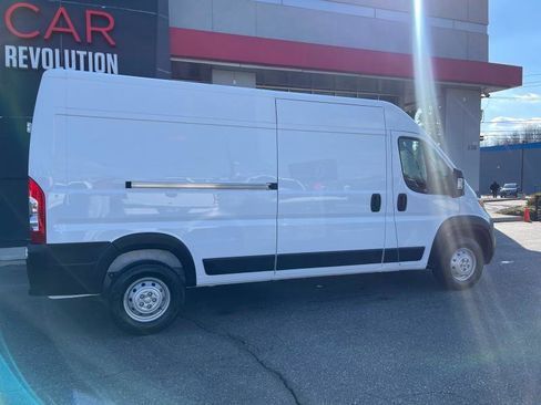 Used 2023 RAM ProMaster 2500 image 11