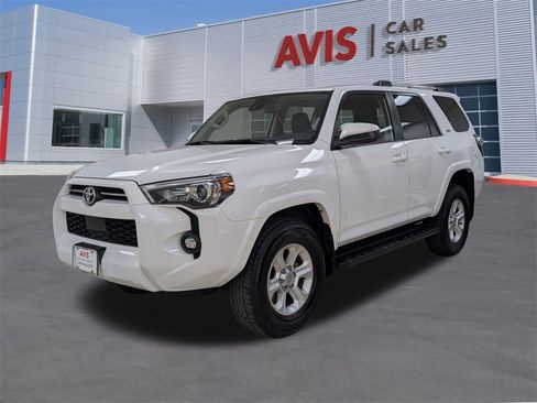 Used 2024 Toyota 4Runner SR5 image 1