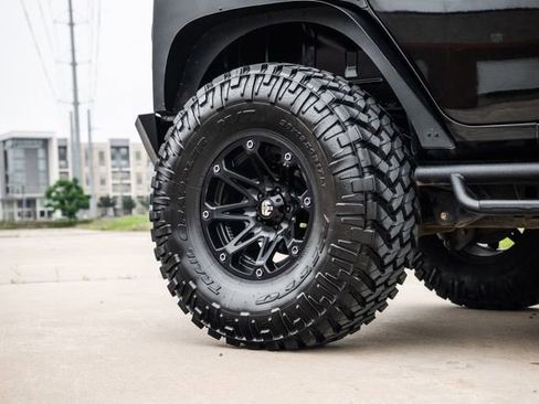 Used 2016 Jeep Wrangler Unlimited Sahara w/ Connectivity Group AWD/4WD image 55