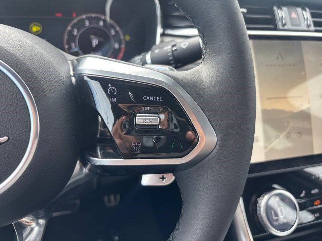 New 2024 Jaguar XF R-Dynamic SE AWD/4WD image 23