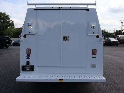 New 2026 Ford E-350 and Econoline 350 Super Duty w/ Power Equipment Group
