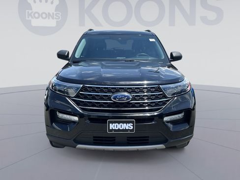 Certified 2022 Ford Explorer XLT w/ Equipment Group 202A AWD/4WD image 19