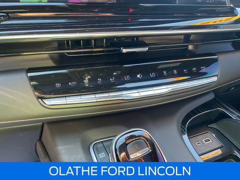 Used 2023 Cadillac Escalade V image 15