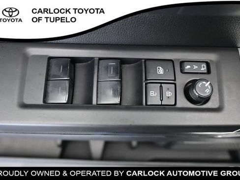 Used 2024 Toyota Tundra Platinum AWD/4WD image 28