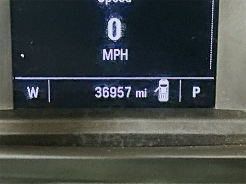 Used 2025 Chevrolet Silverado 1500 Custom image 10