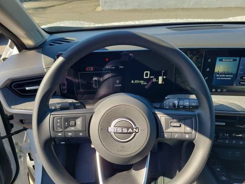 New 2026 Nissan Kicks SV w/ SV Premium Package FWD image 21