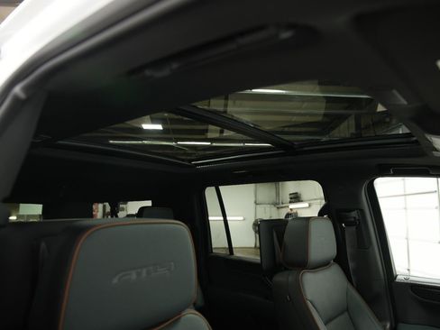 New 2026 GMC Yukon XL AT4 w/ AT4 Premium Plus Package AWD/4WD image 21
