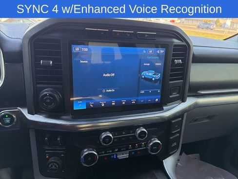 Used 2022 Ford F150 Lariat w/ Trailer Tow Package image 11