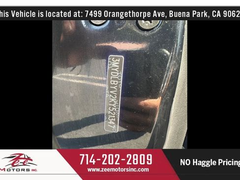 Used 2019 Toyota Yaris LE image 47