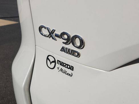 Used 2025 MAZDA CX-90 3.3 Turbo w/ Select Package image 10